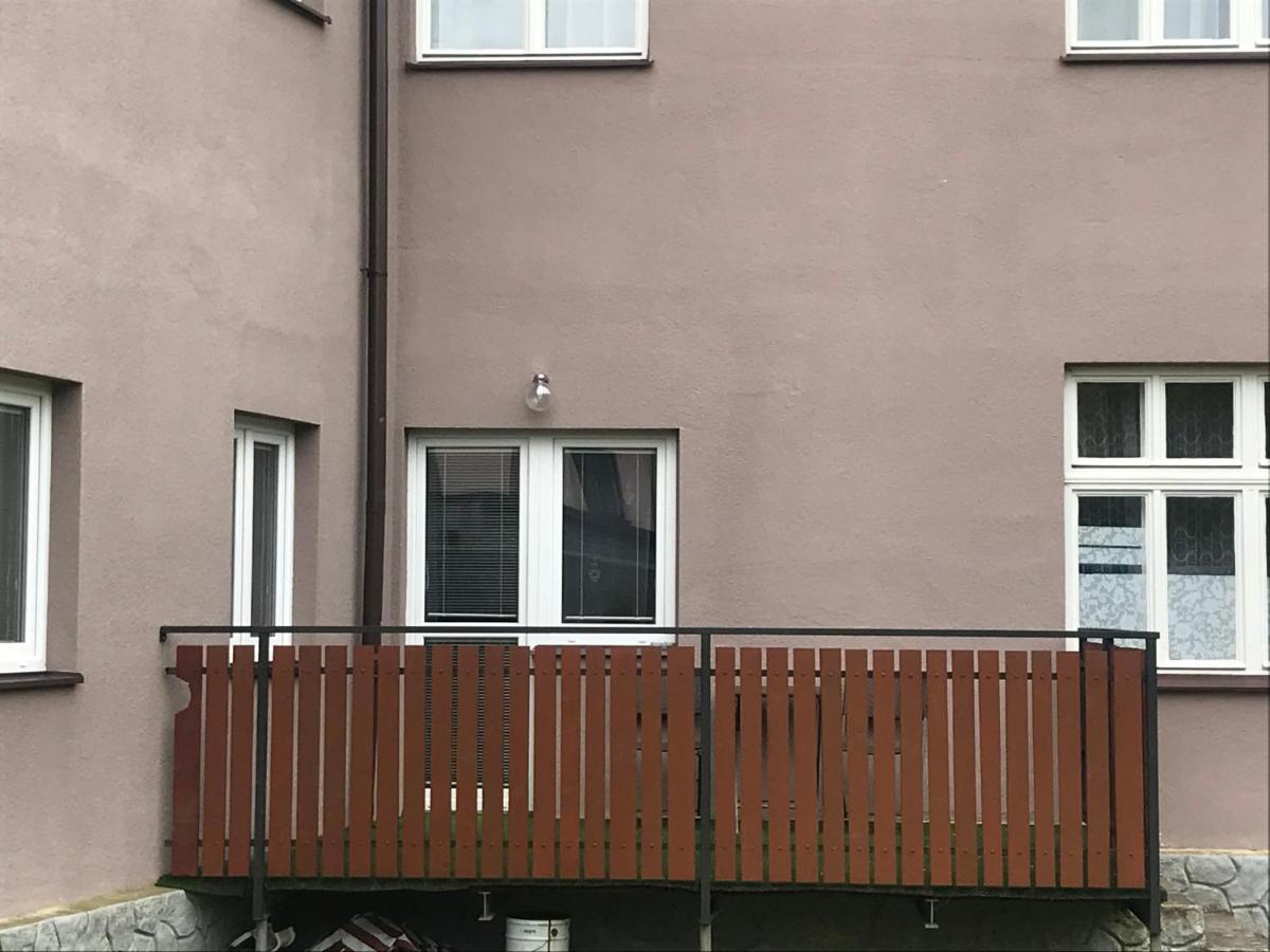 Nikola Apartment