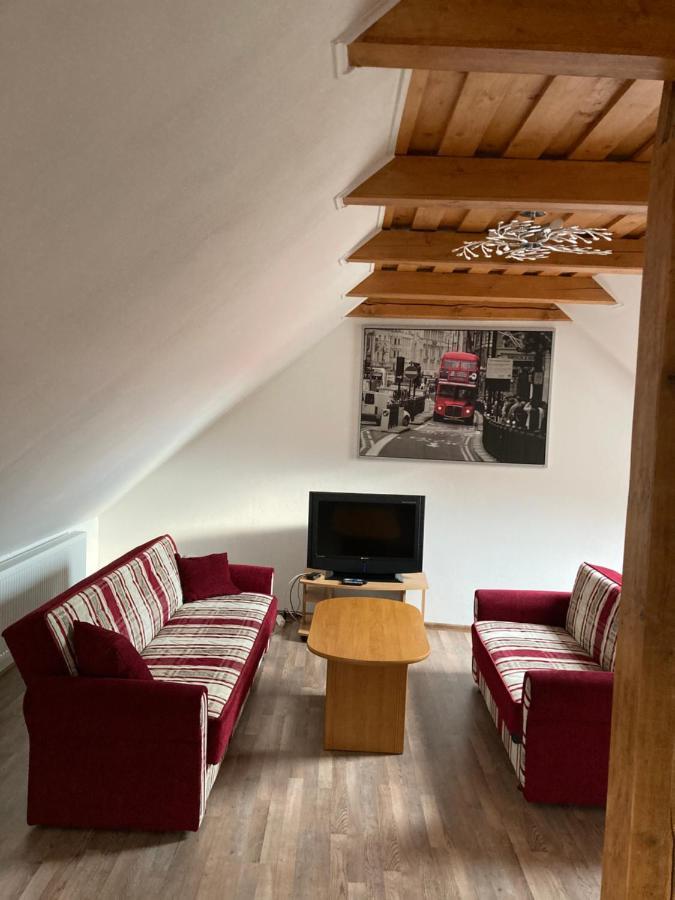 Apartment Nikola Kraliky
